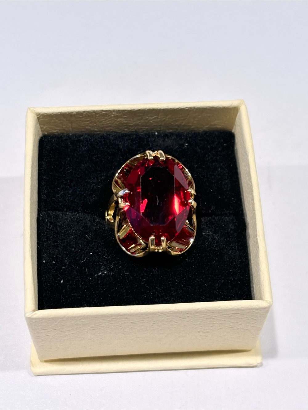 Vintage ~ Vargas  18K H.G.E. Simulated Ruby Ring ~ Size 6.5—7
